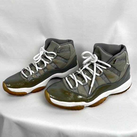 Air Jordan 11 Retro 2010 Cool Grey Size US10/Uk9/EUR44/CM28‎ 378037-001 - Picture 3 of 8